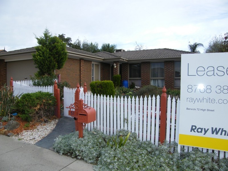 51 Norfolk Drive, Narre Warren VIC 3805