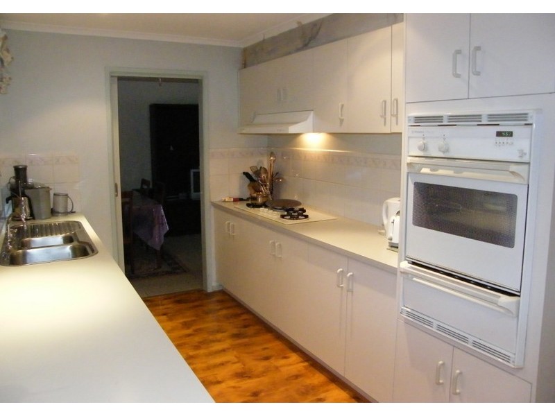 51 Norfolk Drive, Narre Warren VIC 3805