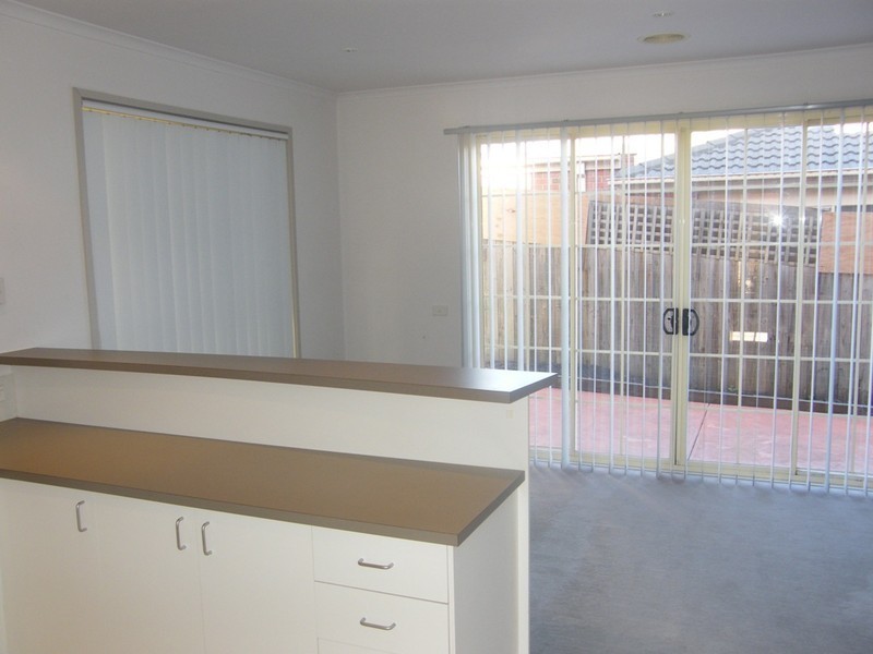 13, 7-9 Reserve Street, Berwick VIC 3806