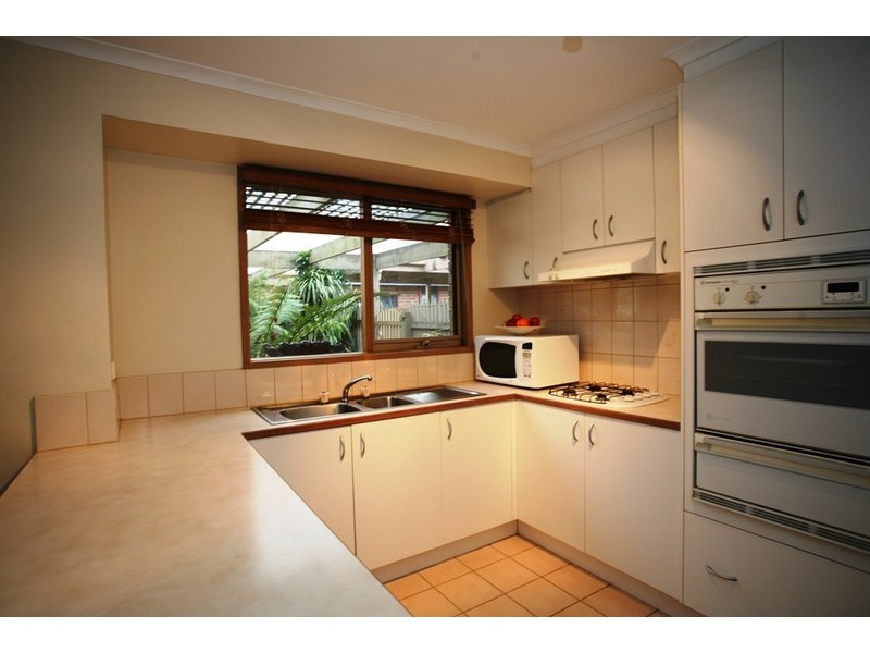 25 Coolong Avenue, Berwick VIC 3806