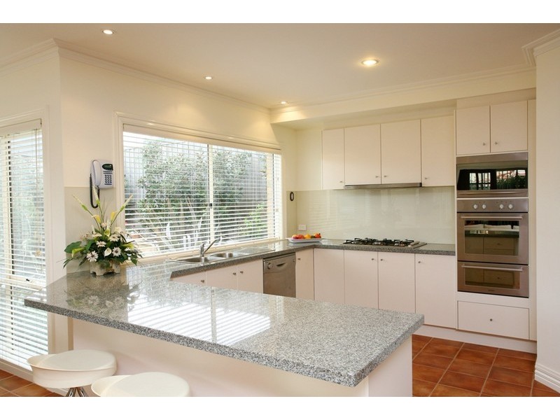 5 Rosemary Court, Berwick VIC 3806