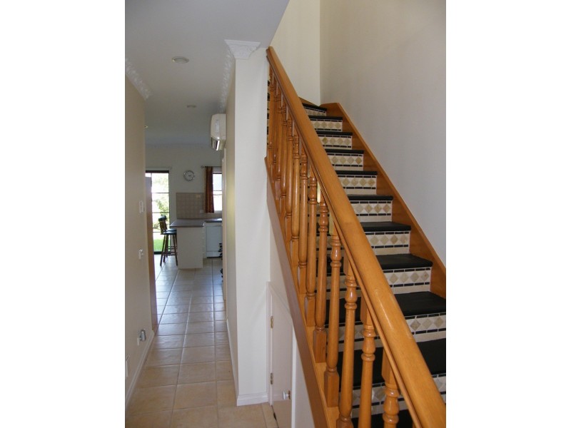 Unit 9,  40 – 44 Warrawong Drive, Berwick VIC 3806