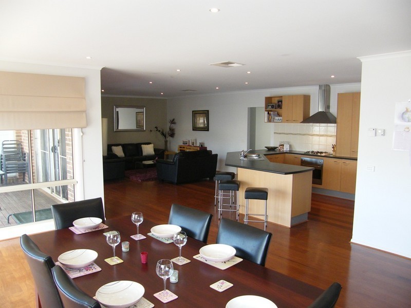 7 Viewgrand Drive, Berwick VIC 3806