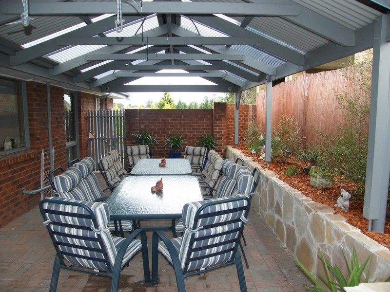 33 Barondi Ave, Narre Warren VIC 3805