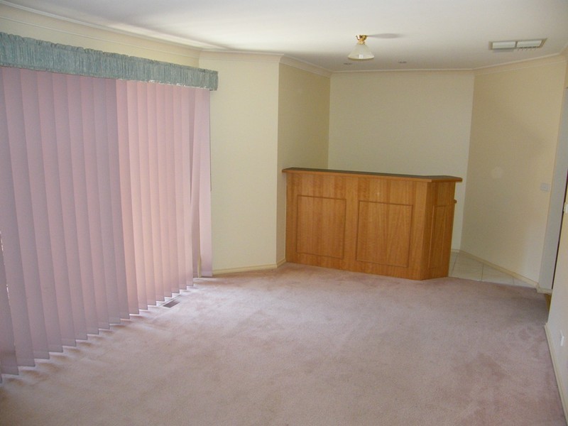 7 Ingram Close, Narre Warren VIC 3805