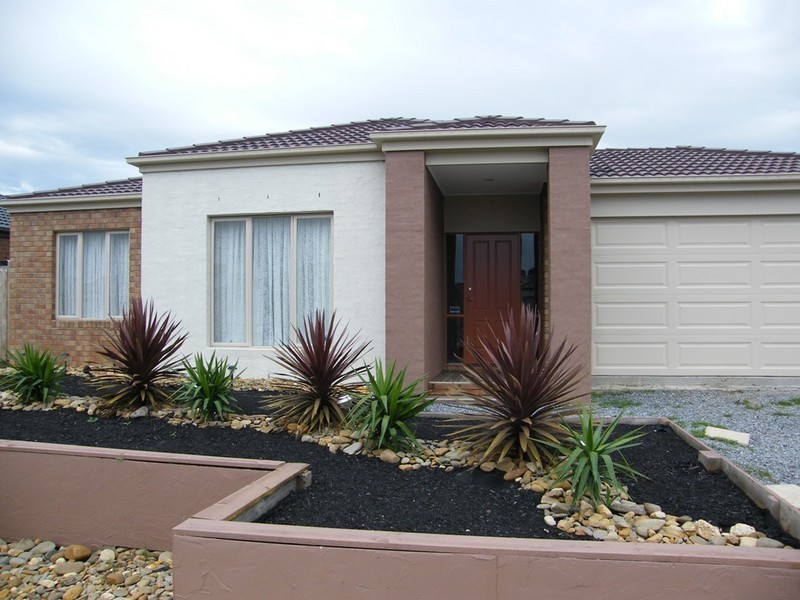 22 Sing Crescent, Berwick VIC 3806