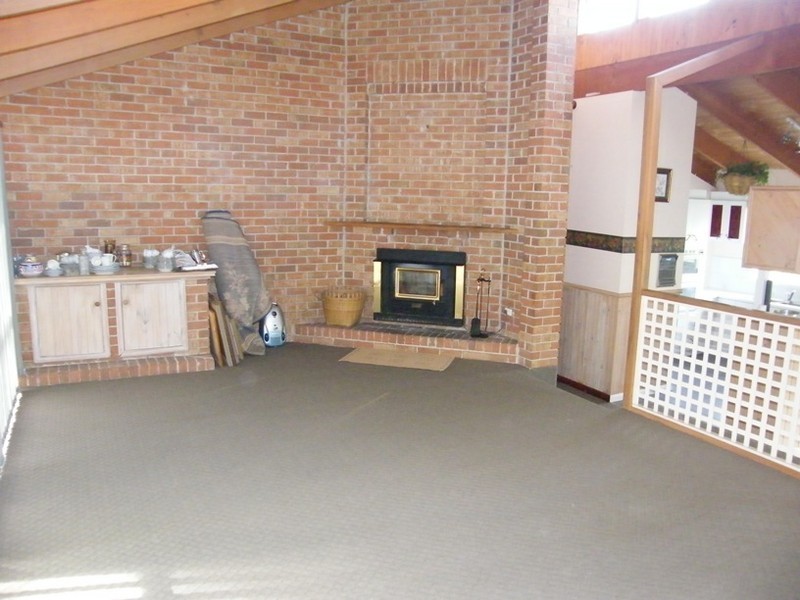 39 St  Georges Road, Beaconsfield Upper VIC 3808