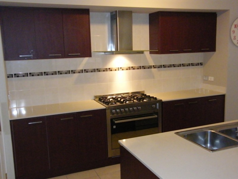 18 Fanfare Close, Berwick VIC 3806
