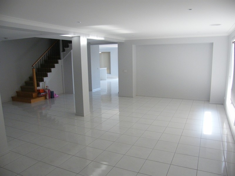 33 Filmer Crescent, Narre Warren South VIC 3805