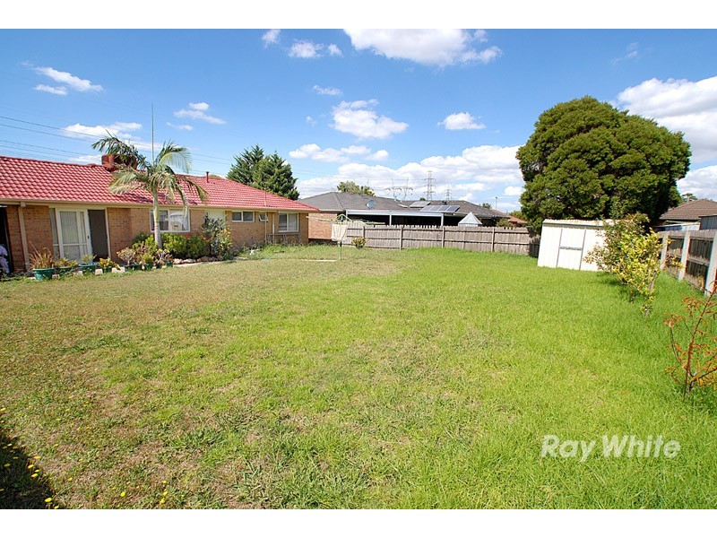 15 Hyssop Drive, Hallam VIC 3803