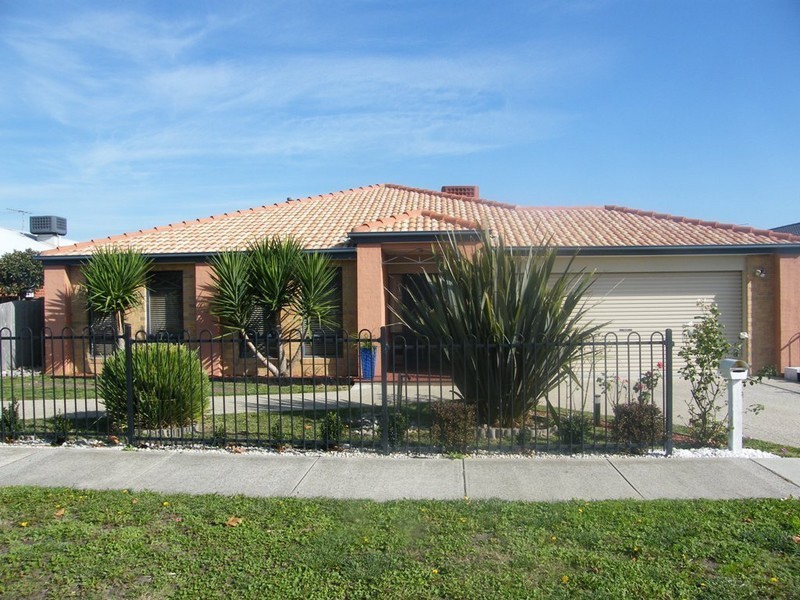 382 Ormond Road, Narre Warren South VIC 3805