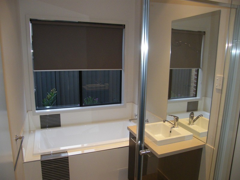 8 Kilburn Place, Pakenham VIC 3810