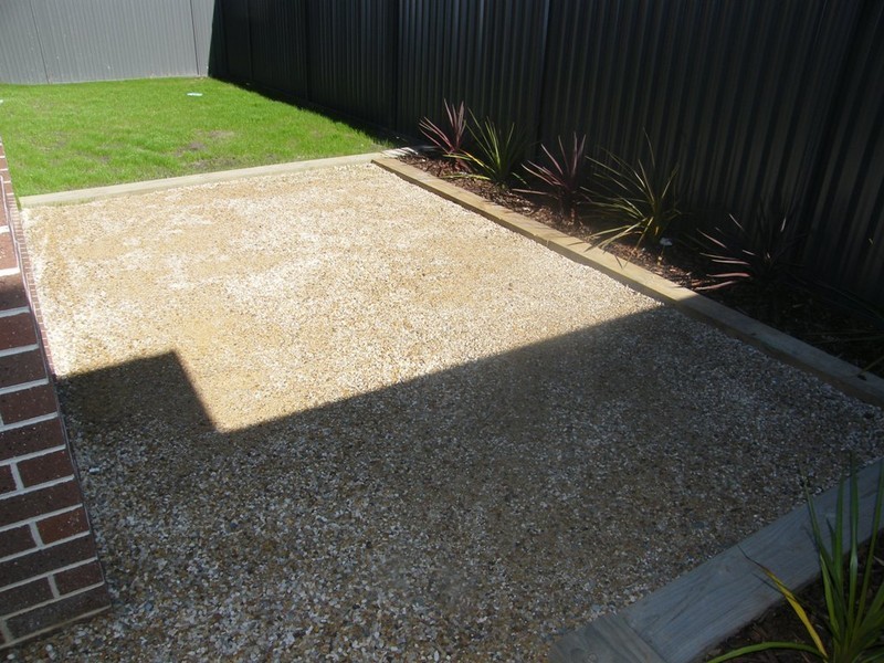 8 Kilburn Place, Pakenham VIC 3810