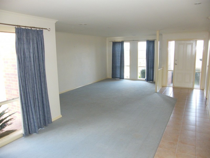 29 Lasiandra Circuit, Narre Warren VIC 3805