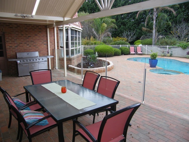 5 Fontaine Terrace, Narre Warren North VIC 3804