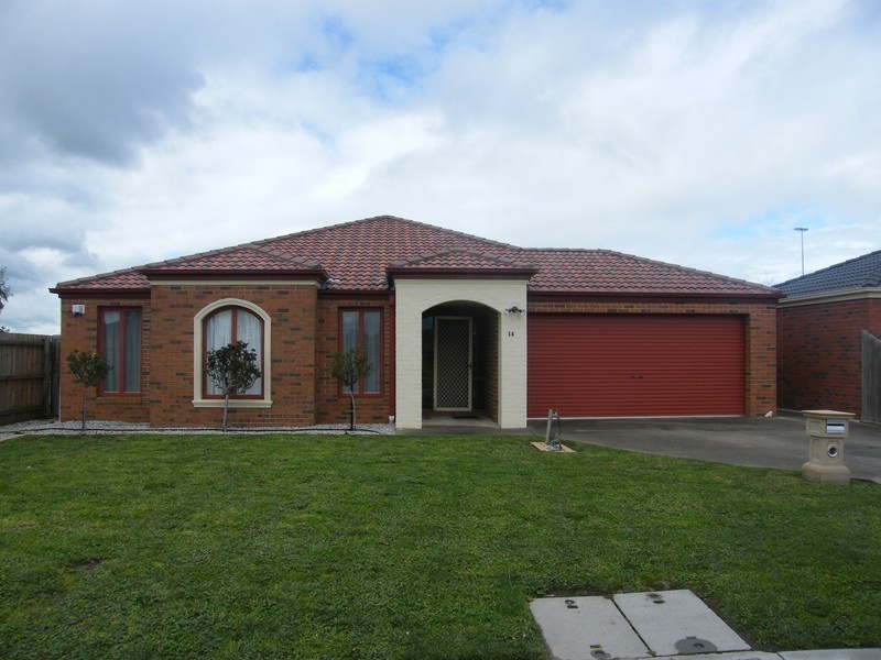 14 Osmington Circuit, Narre Warren South VIC 3805