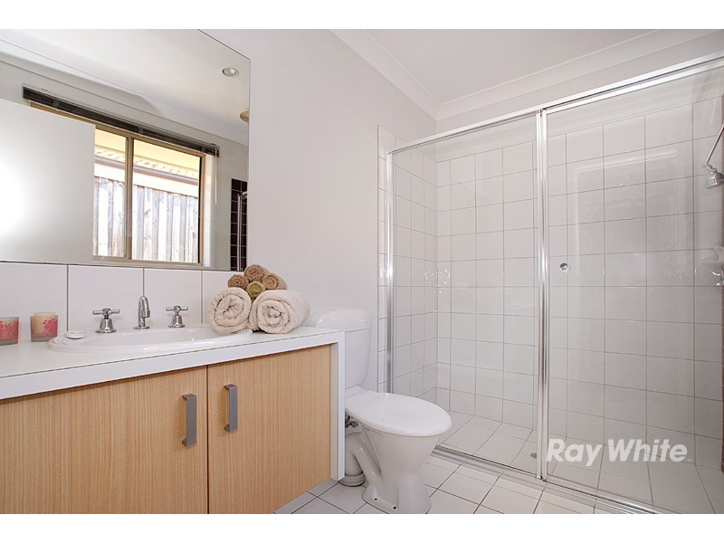 6 Cedarwood Crescent, Berwick VIC 3806