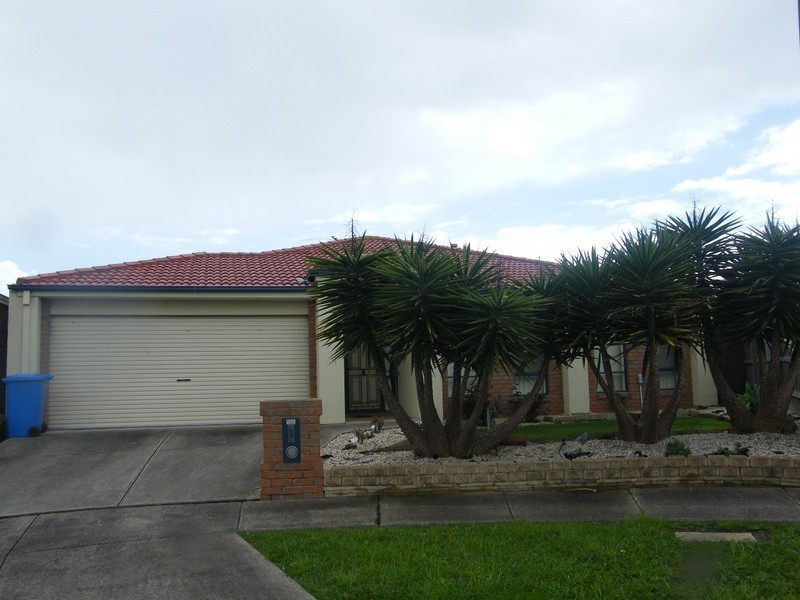 4 Euston Court, Berwick VIC 3806