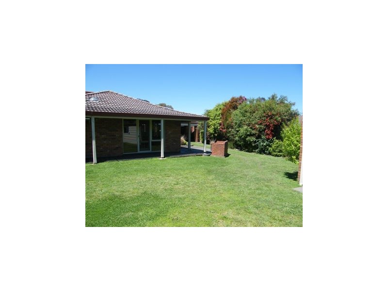 34 Mansfield Street, Berwick VIC 3806