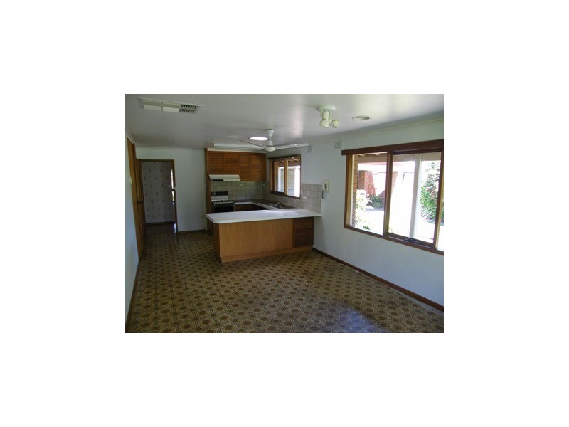 34 Mansfield Street, Berwick VIC 3806