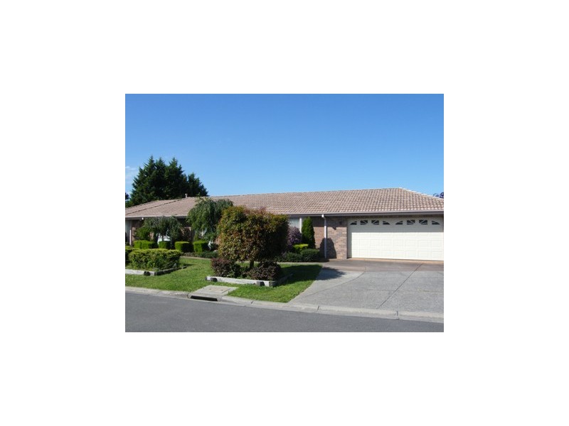 18 James Bathe Way, Narre Warren South VIC 3805