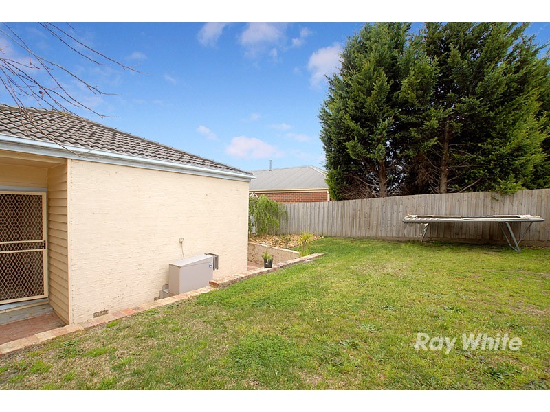 36 Allunga Parade, Berwick VIC 3806
