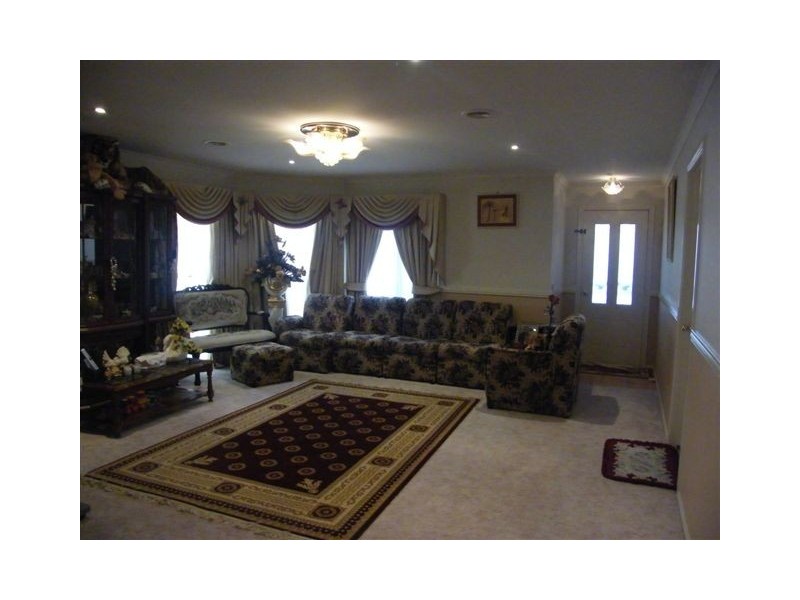 59 Dartmoor Drive, Cranbourne East VIC 3977