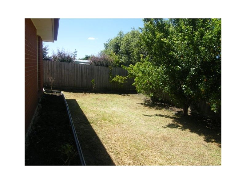 59 Dartmoor Drive, Cranbourne East VIC 3977