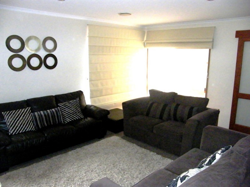 17 Lexcen Close, Berwick VIC 3806