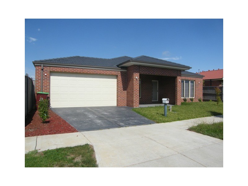 22 Dan Morgan Drive, Cranbourne East VIC 3977