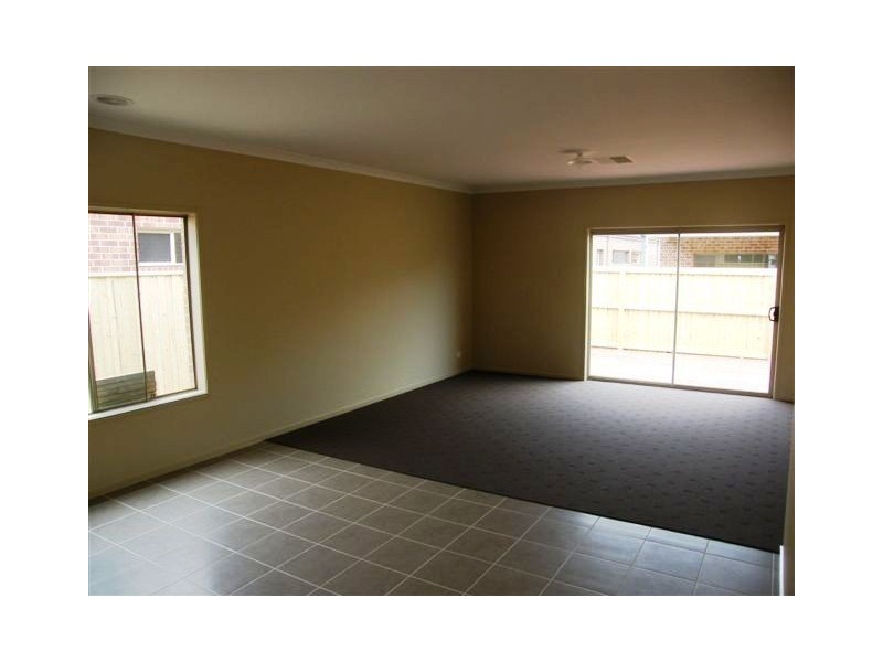 14  Goodenia Street, Officer VIC 3809