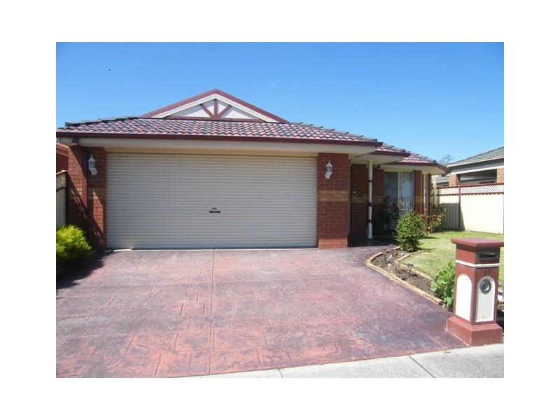 59 Dartmoor Drive, Cranbourne East VIC 3977