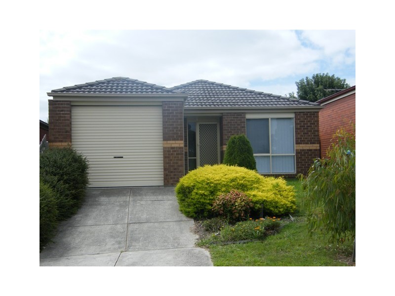 22 Hancock Drive, Berwick VIC 3806