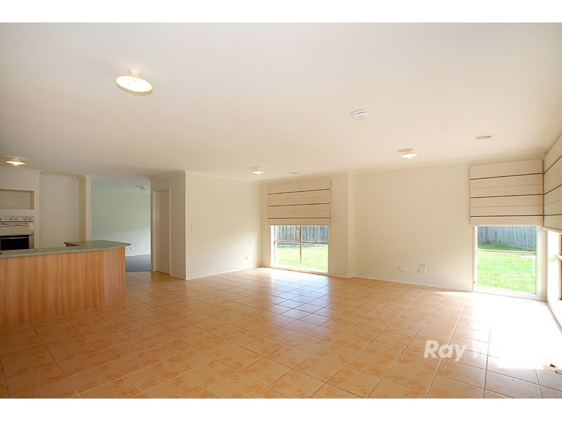 5 Kurnwill Place, Berwick VIC 3806