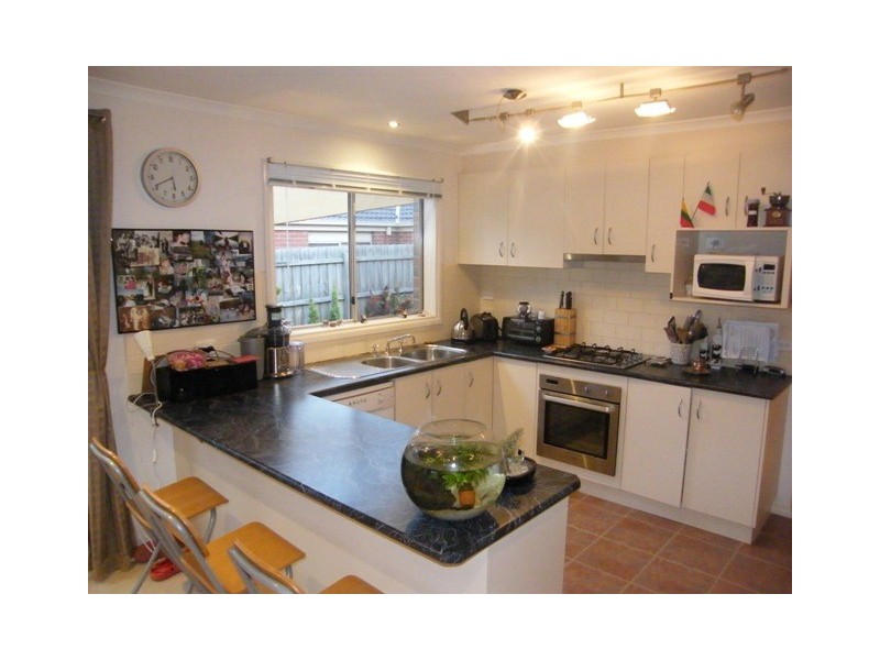 29 Rodlarni Crescent, Berwick VIC 3806