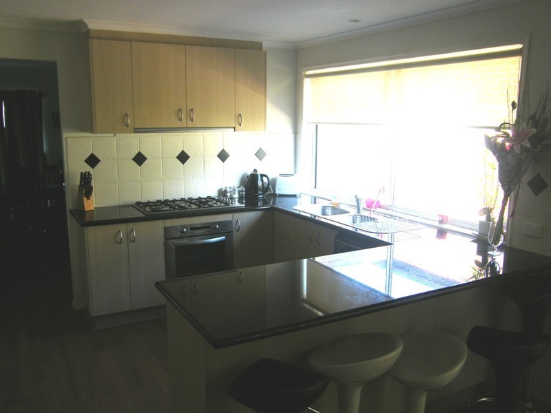 7 Willow Bank Place, Cranbourne East VIC 3977