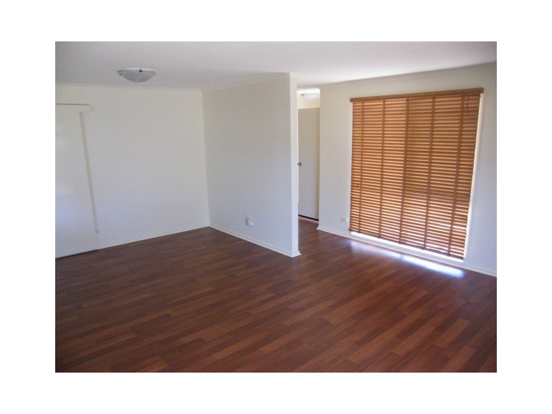 2, 1-3 Wallowa Crescent, Narre Warren VIC 3805