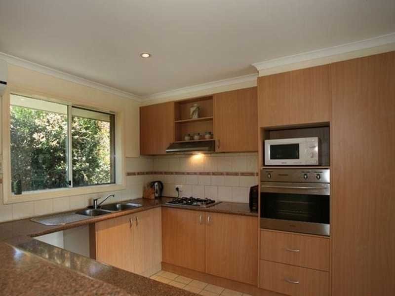 8  Sharpe Court, Berwick VIC 3806