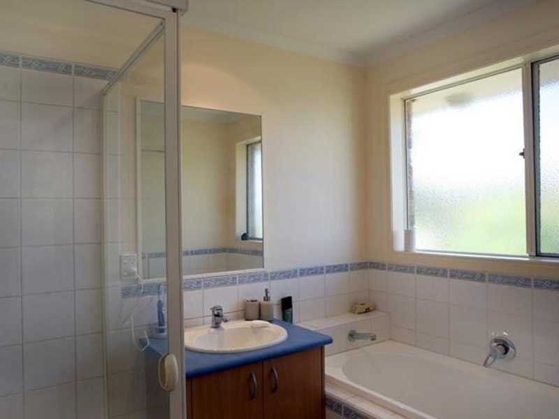 8  Sharpe Court, Berwick VIC 3806