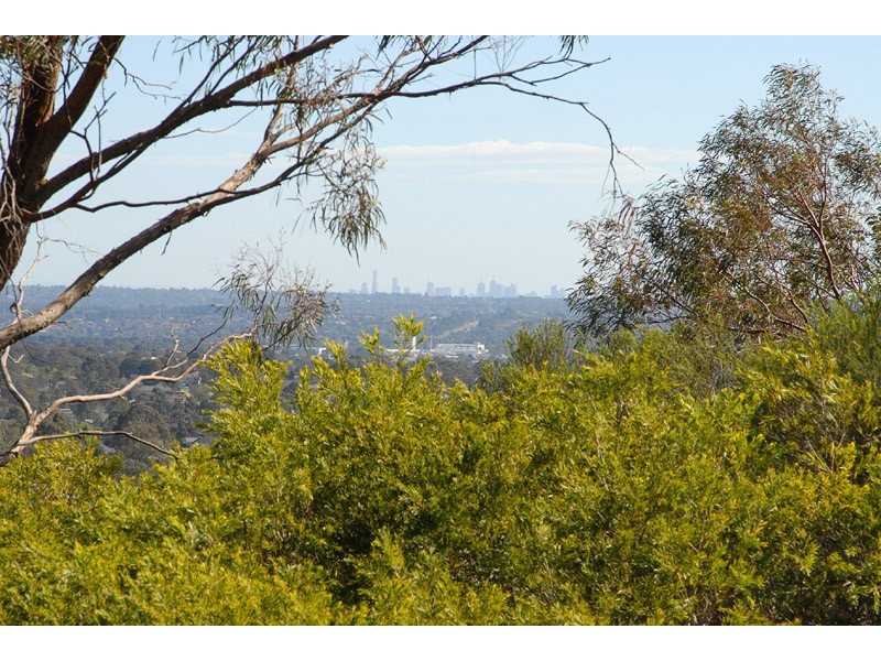 30 Clematis Avenue, Ferntree Gully VIC 3156