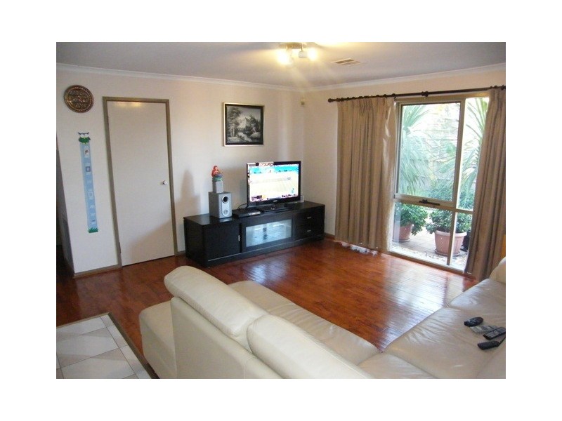 12 Glenburn Drive, Hallam VIC 3803