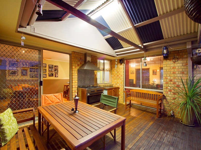 64 Bellevue Drive, Berwick VIC 3806