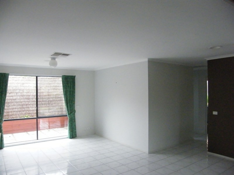 3 Moloney Court, Berwick VIC 3806