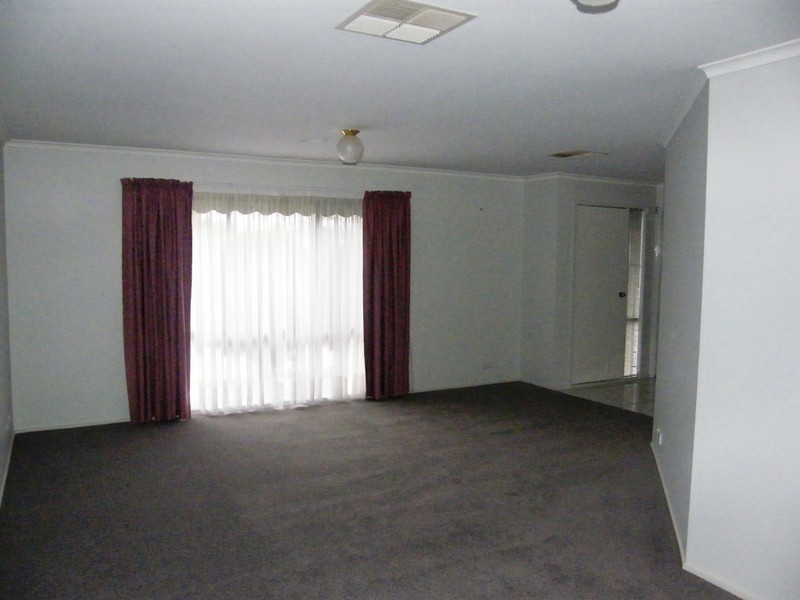 3 Moloney Court, Berwick VIC 3806