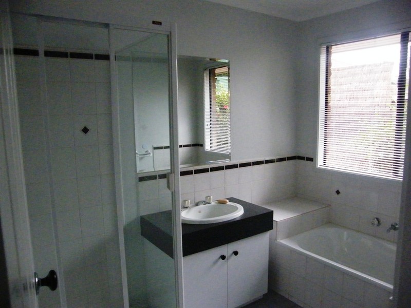 3 Moloney Court, Berwick VIC 3806