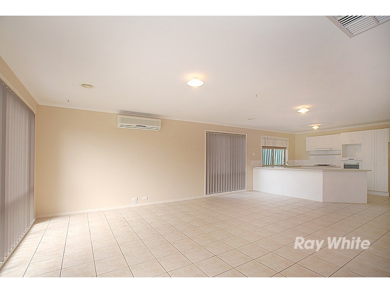 6 Earlwood Street, Narre Warren South VIC 3805