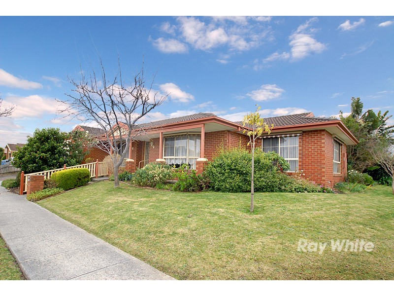42  Tarcoola Drive, Narre Warren VIC 3805