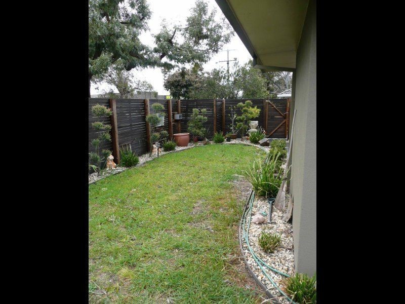 1/34 McCulloch Avenue, Seaford VIC 3198