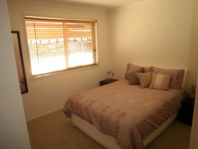 4 Leonie Court, Narre Warren VIC 3805