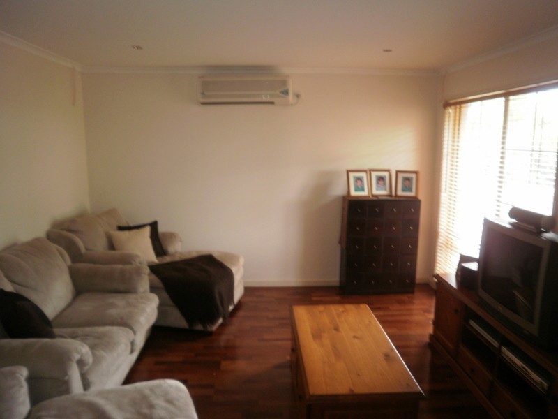 4 Leonie Court, Narre Warren VIC 3805